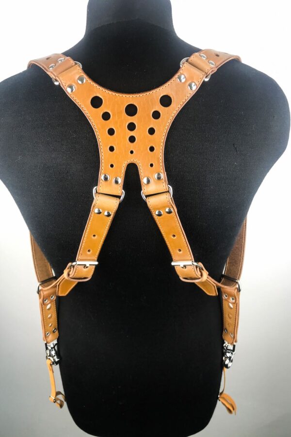 Leather Camera Harness model "NEWTON HOLE" 9