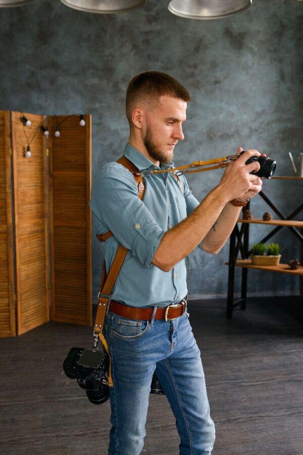 Strap for the third camera m.2 3
